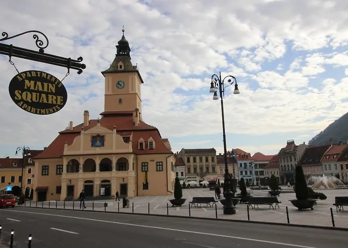 Main Square s & More